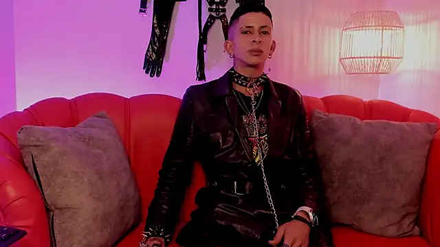 Snapshot of Maximoking26 chatting on 7, 4, 2026 Maximoking26 online show from 7, 4, 2026