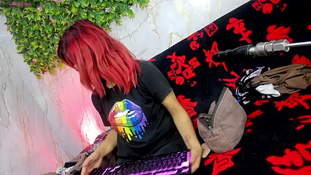 Snapshot of Jasmine_Starr_ chatting on 22, 7, 2026 Jasmine Starr online show from 22, 7, 2026