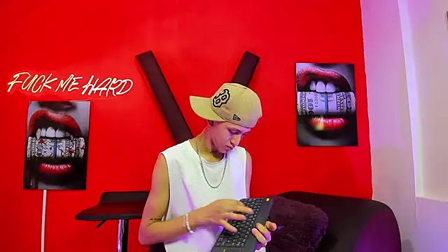 BOYS PLAY online show from 24, 3, 2026