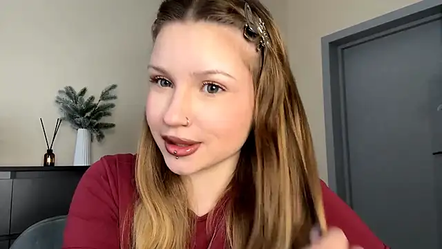 Snapshot of PledHoly chatting on 16, 2, 2026 PledHoly online show from 16, 2, 2026