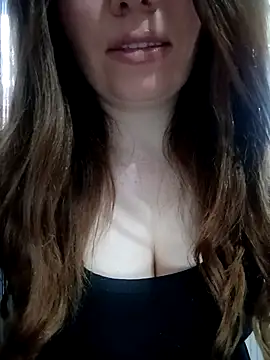 Snapshot of Sedefimmm chatting on 9, 4, 2026 Sedefimmm online show from 9, 4, 2026