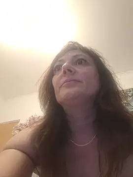 SaraGina online show from 5, 4, 2026