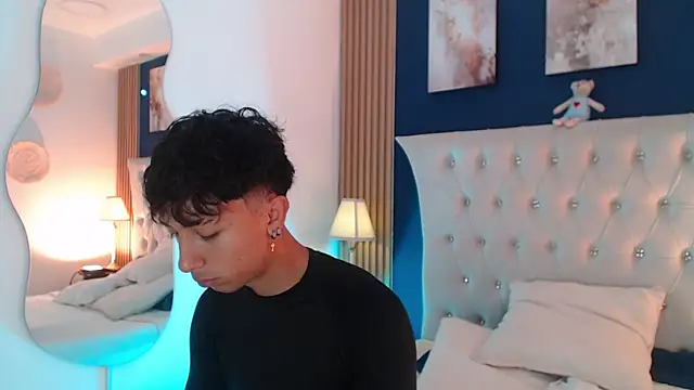 Aiden Rivers  online show from 9, 4, 2026