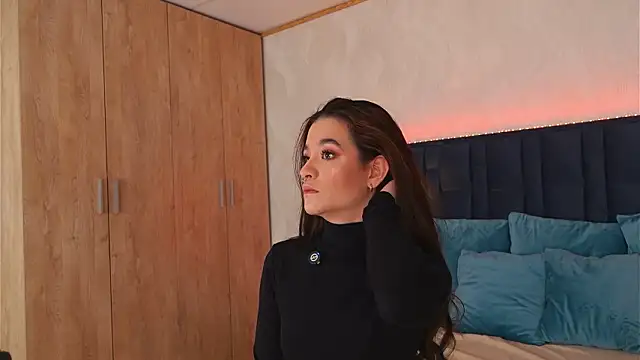 LucyDeLuca online show from 13, 3, 2026