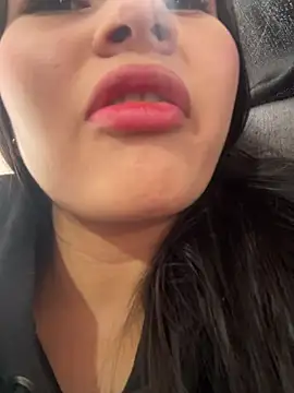 Aylin fire online show from 26, 2, 2026