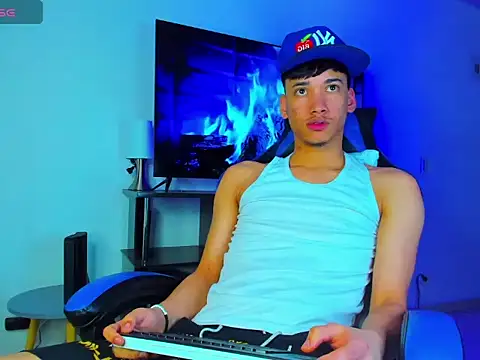 Lyam Russo online show from 25, 3, 2026