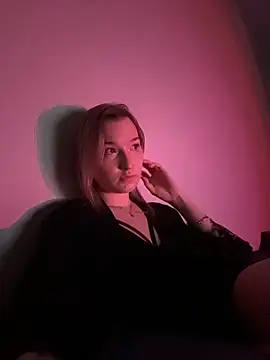 Snapshot of EmmaTurners chatting on 6, 3, 2026 EmmaTurners online show from 6, 3, 2026