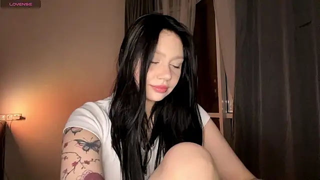 RaquelsHusband online show from 19, 2, 2026