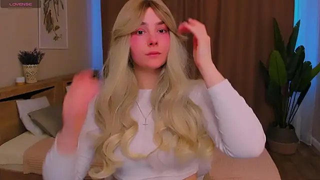 Snapshot of Maddy_Wood_ chatting on 20, 2, 2026 Maddy Wood online show from 20, 2, 2026