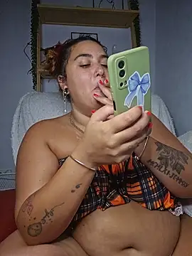 Snapshot of Deesse_luna chatting on 3, 8, 2026 Deesse luna online show from 3, 8, 2026