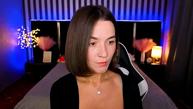 Snapshot of GracefulMichelle chatting on 23, 4, 2026 GracefulMichelle online show from 23, 4, 2026