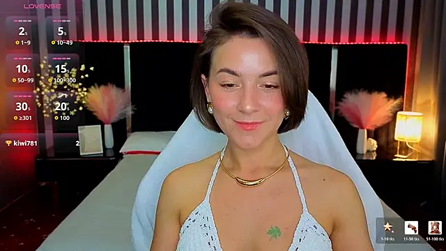 Snapshot of GracefulMichelle chatting on 22, 5, 2026 GracefulMichelle online show from 22, 5, 2026