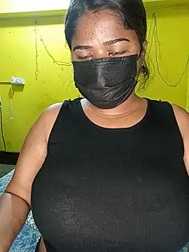 Snapshot of NISHHAA chatting on 7, 7, 2026 NISHHAA online show from 7, 7, 2026