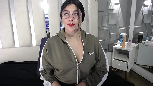 Snapshot of belen_green chatting on 18, 6, 2026 belen green online show from 18, 6, 2026