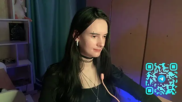 Snapshot of MabelDefina chatting on 1, 4, 2026 MabelDefina online show from 1, 4, 2026