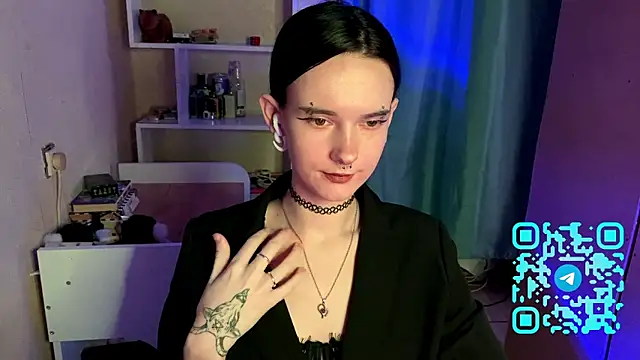 Snapshot of MabelDefina chatting on 9, 4, 2026 MabelDefina online show from 9, 4, 2026