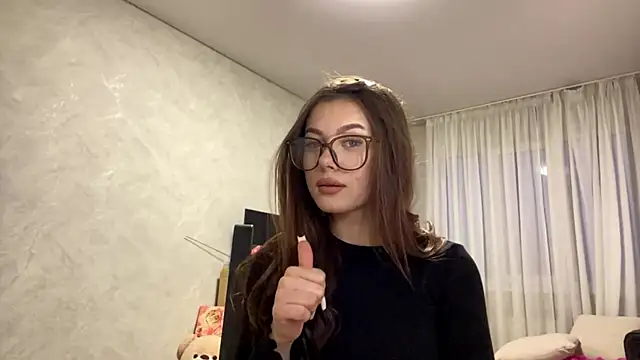 StephaniCute online show from 14, 4, 2026