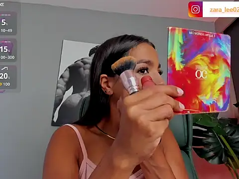 Snapshot of zara_leee chatting on 2, 3, 2026 zara leee online show from 2, 3, 2026