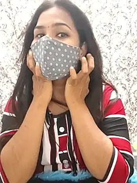 Snapshot of Tamil_Charu_ chatting on 29, 4, 2026 Tamil Charu online show from 29, 4, 2026
