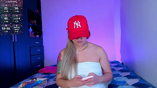 Snapshot of saradiazxxx chatting on 2, 7, 2026 saradiazxxx online show from 2, 7, 2026