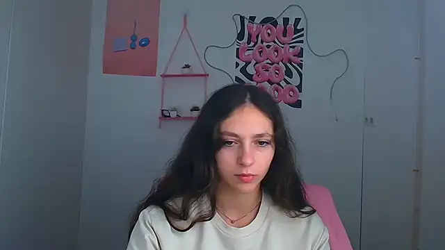 Snapshot of KissMeJulia chatting on 5, 7, 2026 KissMeJulia online show from 5, 7, 2026