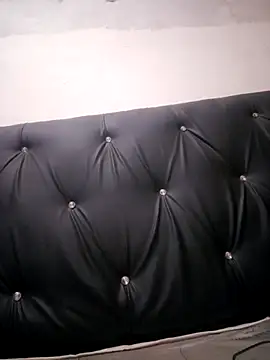 osito19cm online show from 24, 2, 2026