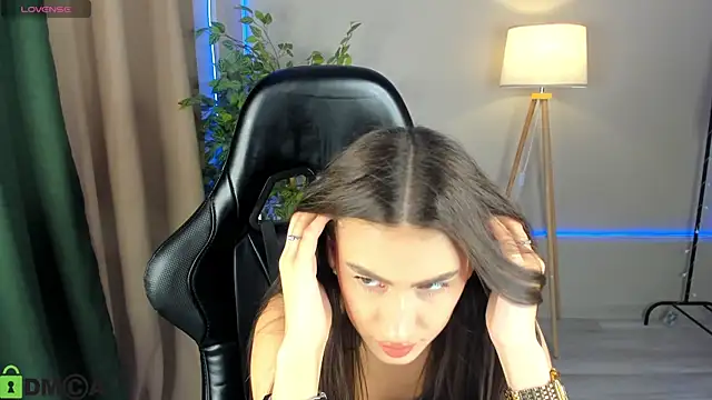 Snapshot of Adele_Lanea chatting on 6, 3, 2026 Adele Lanea online show from 6, 3, 2026