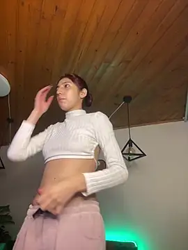 Snapshot of Maraia_pink18 chatting on 23, 2, 2026 Maraia pink18 online show from 23, 2, 2026