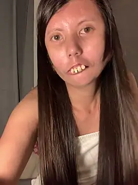 Snapshot of lady_moon09 chatting on 21, 2, 2026 lady moon09 online show from 21, 2, 2026