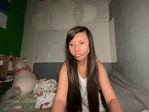 lady moon09 online show from 13, 4, 2026