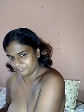 Snapshot of indianstrawberrylips4u chatting on 27, 2, 2026 indianstrawberrylips4u online show from 27, 2, 2026