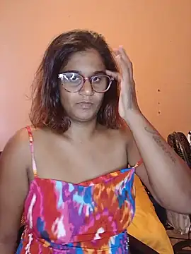 Snapshot of indianstrawberrylips4u chatting on 21, 5, 2026 indianstrawberrylips4u online show from 21, 5, 2026