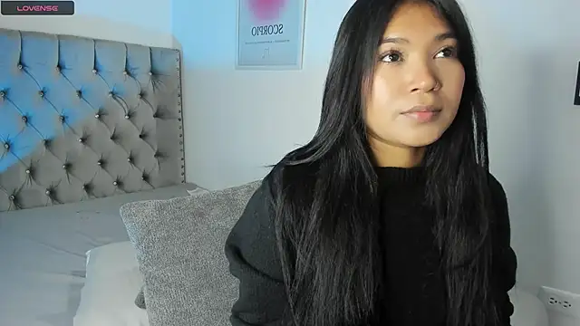 eva cutee  online show from 8, 6, 2026