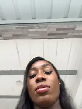 ZarahFerreira online show from 28, 2, 2026