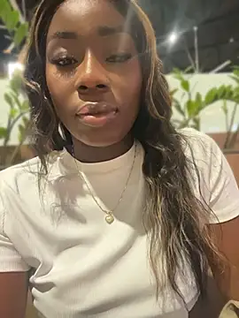 Snapshot of ZarahFerreira chatting on 23, 7, 2026 ZarahFerreira online show from 23, 7, 2026