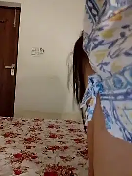 cute girl 29 online show from 12, 6, 2026