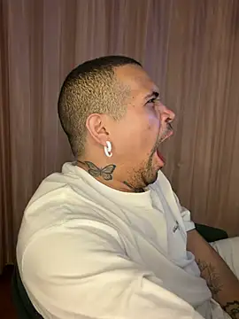 Simone026 online show from 13, 3, 2026