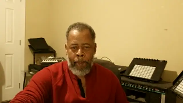 Snapshot of Cleozevo1961 chatting on 22, 4, 2026 Cleozevo1961 online show from 22, 4, 2026