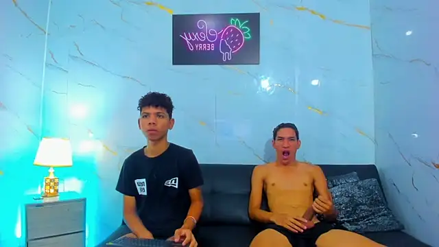 Spicy guys online show from 3, 3, 2026