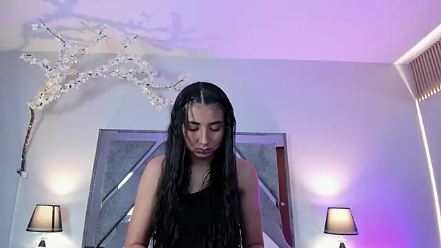 cloe taylor  25 online show from 3, 3, 2026