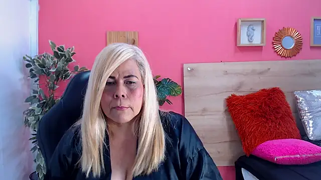 Snapshot of eva_colen50 chatting on 29, 7, 2026 eva colen50 online show from 29, 7, 2026