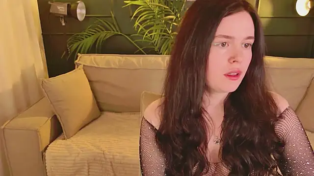 Snapshot of JustMira chatting on 3, 5, 2026 JustMira online show from 3, 5, 2026