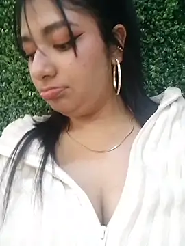 KaileeRoss online show from 2, 3, 2026