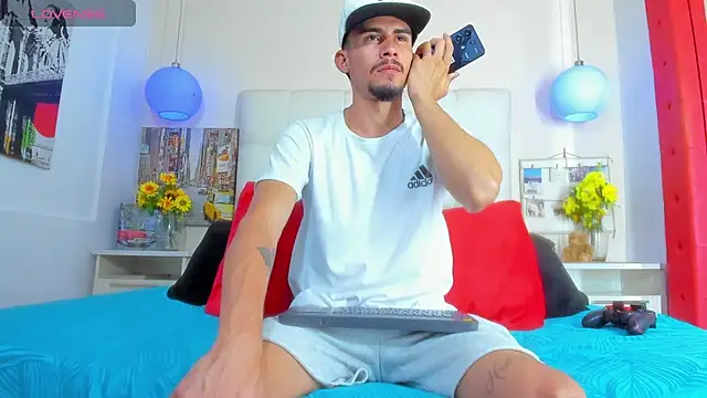 SharonTygaX online show from 21, 5, 2026