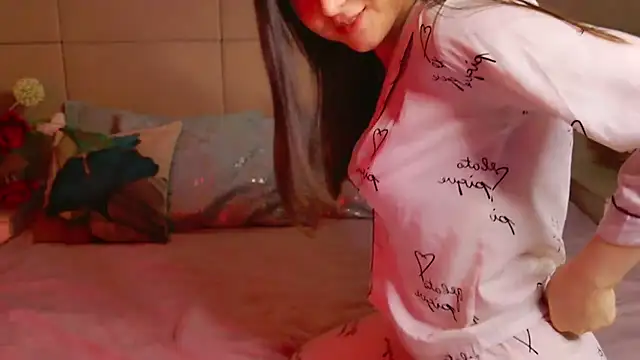 Tiny BunnyX online show from 20, 3, 2026