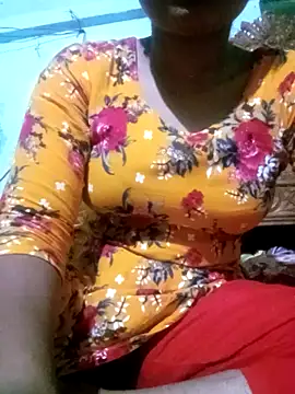 Snapshot of BreezySexyGirl69 chatting on 27, 4, 2026 BreezySexyGirl69 online show from 27, 4, 2026
