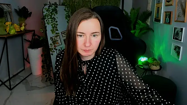 Snapshot of Golden_Dragon chatting on 26, 5, 2026 Golden Dragon online show from 26, 5, 2026