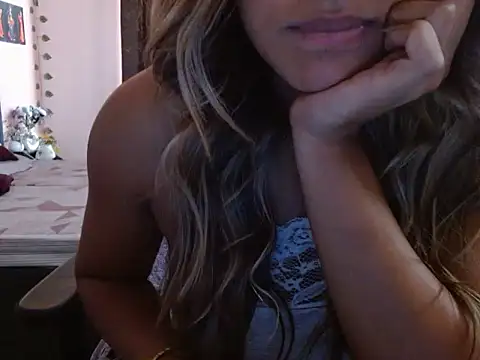 Snapshot of GymFreak25 chatting on 21, 5, 2026 GymFreak25 online show from 21, 5, 2026