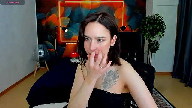 Snapshot of tina_xx_tina chatting on 6, 3, 2026 tina xx tina online show from 6, 3, 2026