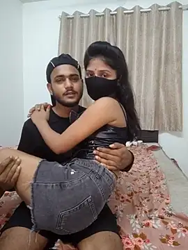 Snapshot of crazy_bebs chatting on 12, 4, 2026 crazy bebs online show from 12, 4, 2026